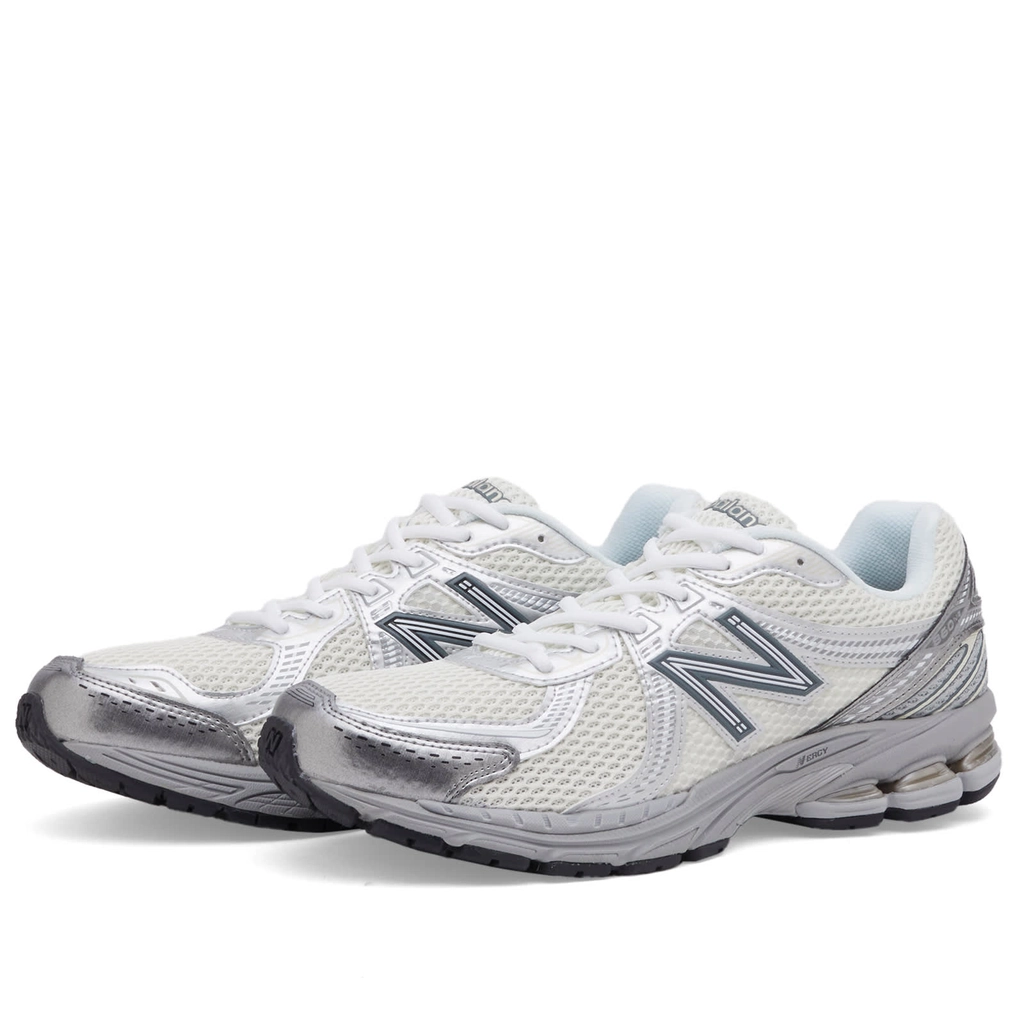 New Balance 860v2 Silver